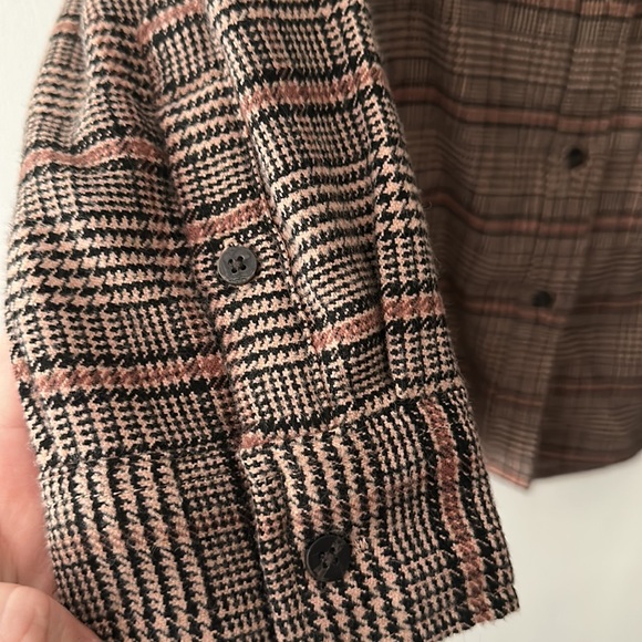 Abercrombie & Fitch Button Up shacket - Picture 3 of 5